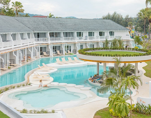 SUNDIP BEACH POOL BAR LAWN