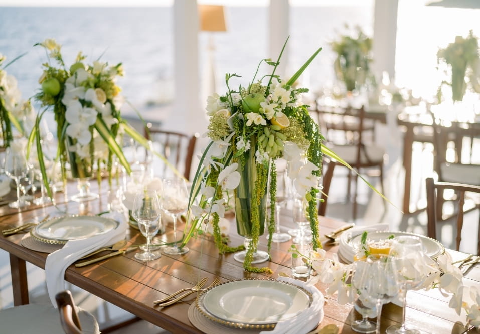 Table Setup & Décor
