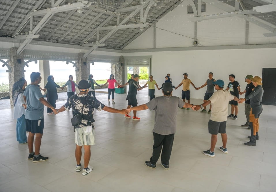Indoor Team Building